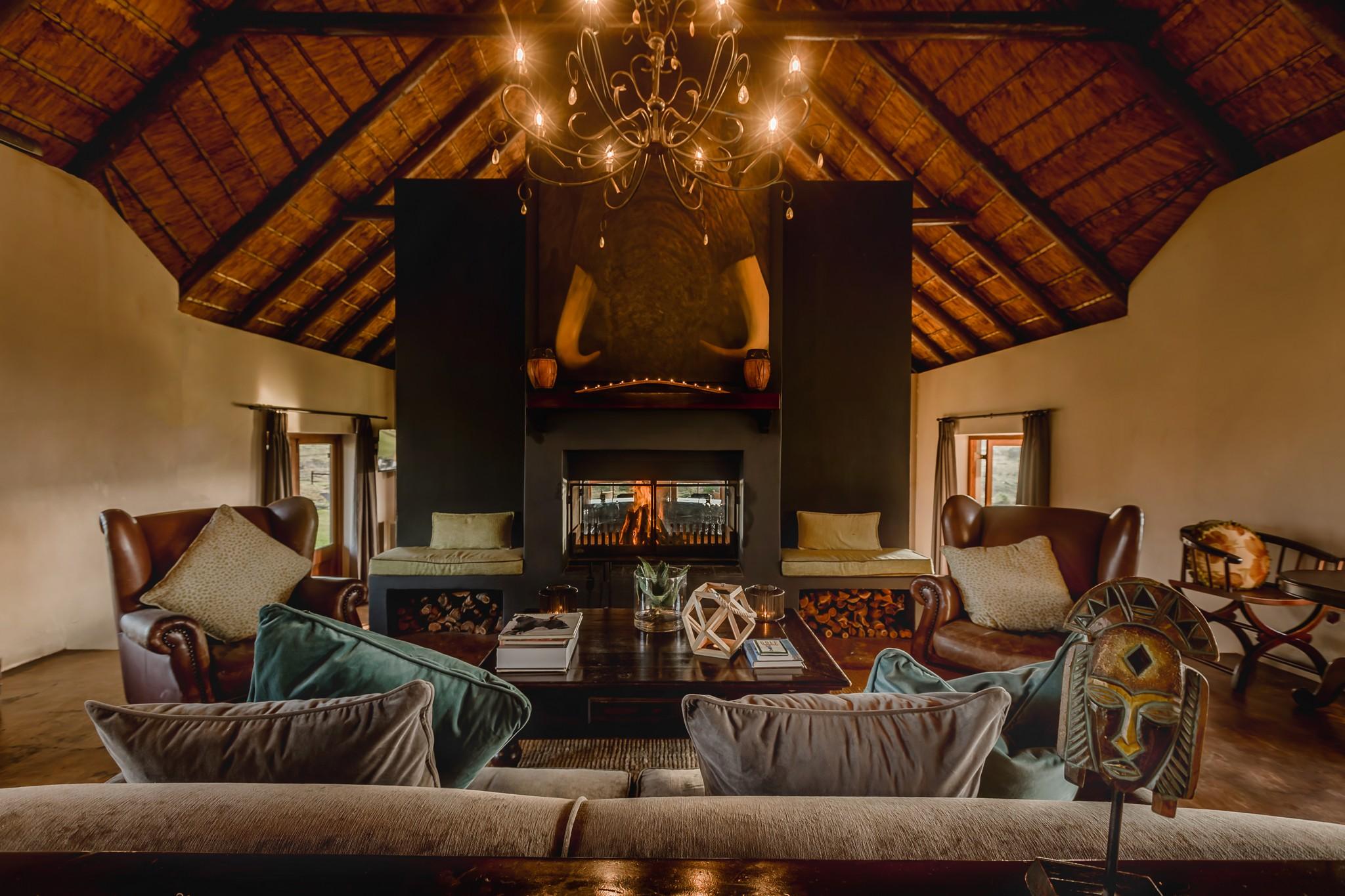 Buyskloof Hlosi Game Lodge - Amakhala Game Reserve מראה חיצוני תמונה